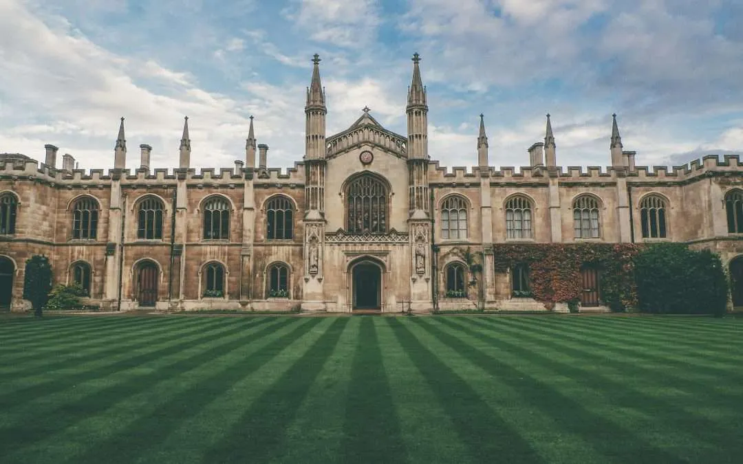 What Are the Top-Ranked Universities in Scotland for International Students